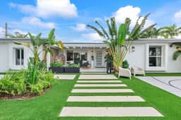 Stylish 6BR Miami Villa with Game Room & Heated Pool - Image 4