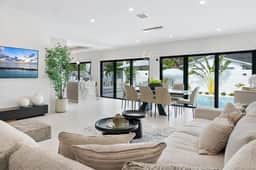 Chic Miami Luxe Villa - with Pool & Outdoor Oasis - Image 4