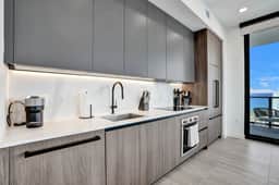 NEW Oceanview 2BR/2BA Retreat in Miami Beach - Image 4