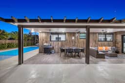 Miami 4BR Villa Heated Pool, Game & Basketball - Image 4