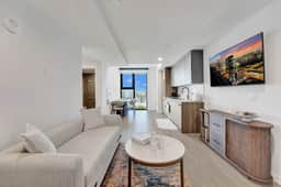 Luxe 1BR at 72 Park | Balcony & Miami Skyline - Image 2