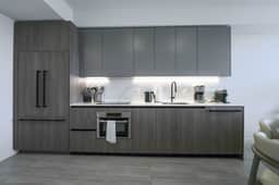 Stylish 1BR | Unit 806, Pool & Gym Access - Image 5