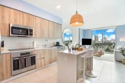 Brand new! Unique Condo 1 bdrm| Miami best location - Image 4