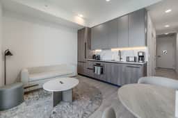 18th Floor Coastal Oasis | Pool, Gym & Beach - Image 3