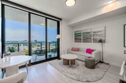 Modern 1BR Oasis | Pool, Gym & Miami Beach Access - Image 2