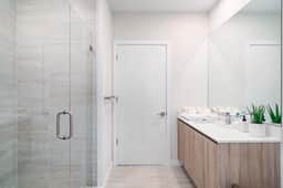 Gorgeous 1 Bdrm 1 Bath -  Magical City Views - Image 3