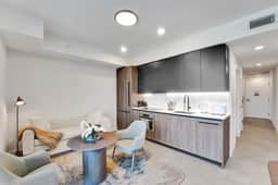 NEW 1BR in Miami Beach, Walk to Beach, Resort - Image 3