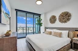 Ocean Air & Luxury | 14th-Floor 3BR/2BA & Pool - Image 3