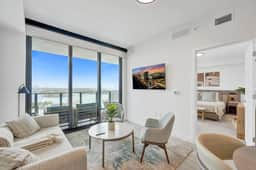 Luxe Coastal Retreat | 16th Floor Near Beach &Pool - Image 5