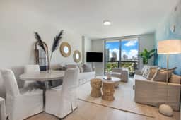 Spectacular Design 1 Bdrm Condo, Miami Design District - Image 5