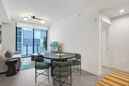 New 1/1 Condo, Downtown Miami Area Cool Amenities - Image 3