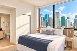 Stylish 2BR Retreat in Downtown Miami Free Parking - Image 2