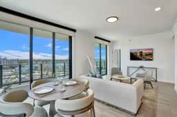 NEW Oceanview 2BR/2BA Retreat in Miami Beach - Image 2