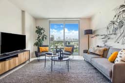 Amazing 1 Bdrm Condo, Miami Design District - Image 3