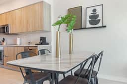 Amazing 1 Bdrm Condo, Miami Design District - Image 5