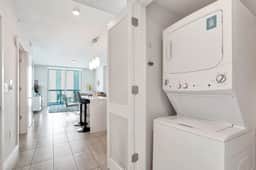 Brand NEW beautiful 1Brd Condo, Miami Design Dist. - Image 3
