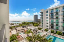 Bay & Pool Views Beautiful Studio-Miami Design Dst - Image 2