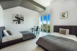 2 Bedroom City View - Image 5