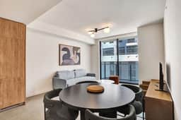New 1/1 Condo, Downtown Miami 9Th Floor Gym + Pool - Image 3