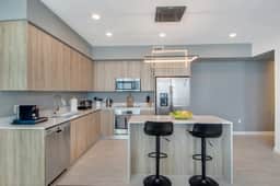 Fantastic Bay View 1Bdrm Condo - Miami Design Dist - Image 5