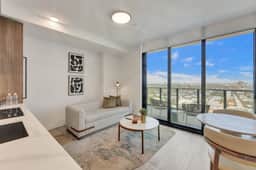 Penthouse 1BR | Endless Ocean Views, Miami Beach - Image 2