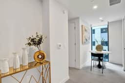 Stylish Studio Downtown Miami + Breathtaking Pool - Image 4