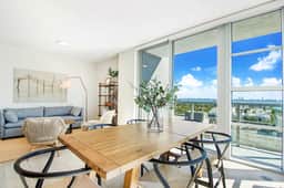 Amazing Ocean Views  2/2 Condo, Best Location - Image 2