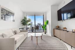NEW Beautiful 1/1 Condo - Image 5