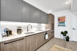 16th Floor Light-Filled 1BR | Pool, Gym & Beach - Image 5