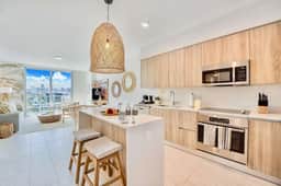 Cozy & Rustic 1 Bdrm Condo - Miami Design Dist - Image 2