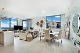 Boho Dream W/Bayviews! 2 Bdrm Condo - Miami Design - Image 3