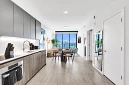 11th-Floor 1BR | Modern Beachside, Pool & Gym - Image 5