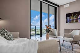 NEW 2-Bed/1-Bath Condo Miami Beach - Image 5