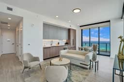 20th-Floor 2BR Retreat | Breathtaking Ocean Views - Image 4