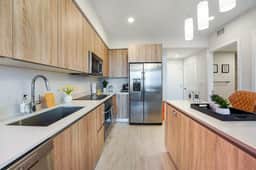 Cool Decor 1 Bdrm Condo, Miami Design District - Image 4