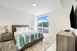 Perfect Vacation condo 2 bdrm best Miami location - Image 3