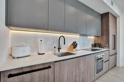 Above the Ocean | Modern 2BR/2BA, 14th Floor - Image 5