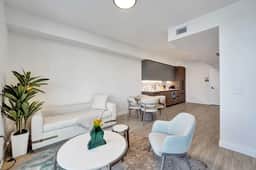 Luxe 1BR, 10th Floor at 72 Park | Pool & Beach - Image 3