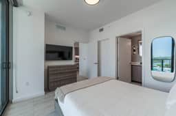 NEW: 11th-Floor Bliss | Sleek 1BR & the Beach - Image 3