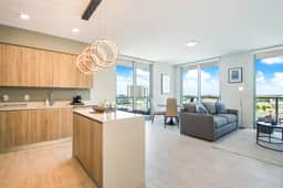 New Artsy & Cozy 1Bdrm Condo In The Best Area - Image 4
