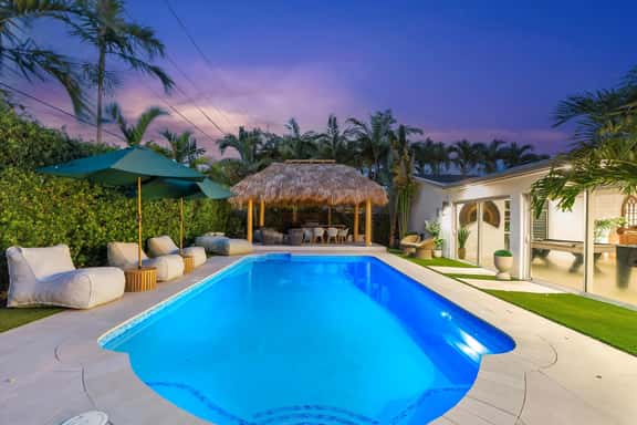 Stylish 6BR Miami Villa with Game Room & Heated Pool - Image 1