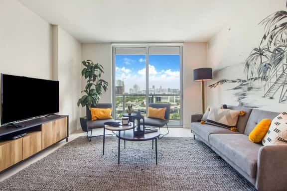 Brand New 1 Bdrm Condo, Best Miami Area - Image 1
