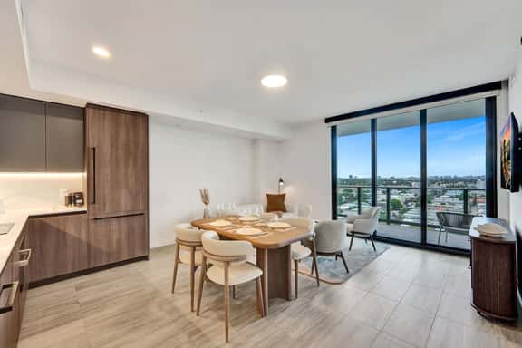 Miami Beach | Elegant 2BR/1BA, 12th Floor & Breeze - Image 1
