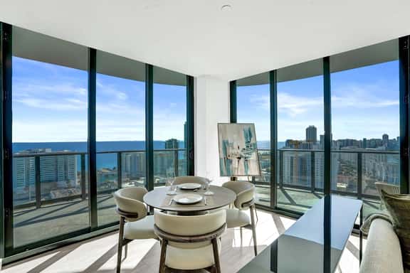 NEW Oceanview Penthouse | Luxury 2BR/2BA Retreat - Image 1