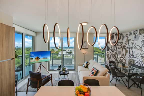 Beautiful Views - Artsy 2 Bdrm Miami Apt - Image 1