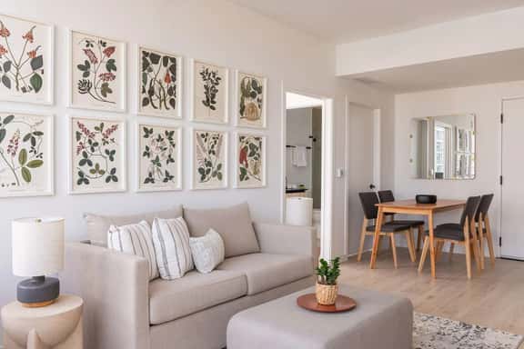 Stunning 1/1 Condo in Downtown Miami Free Parking - Image 1