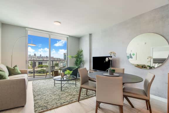 Fresh & Modern 1 Bdrm +Den condo - miami design - Image 1