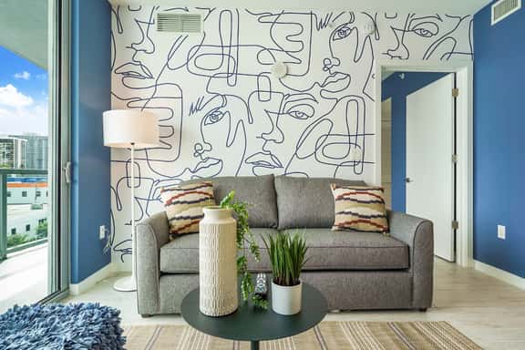 Perfect Artsy 1 Bdrm Condo in the heart of Miami - Image 1