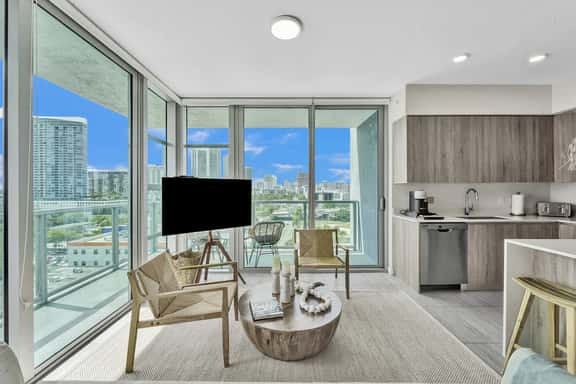 New Stunning Ocean Views, 2 Bdrms corner Condo - Image 1