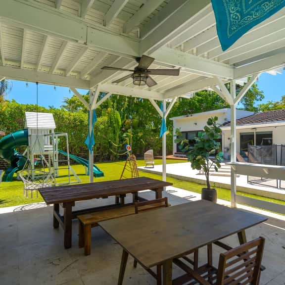 Miami Chic Retreat | Poolside Paradise - Image 1